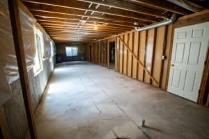 Read more about the article How to Make the Most of Your Basement Space: A Remodeling Guide